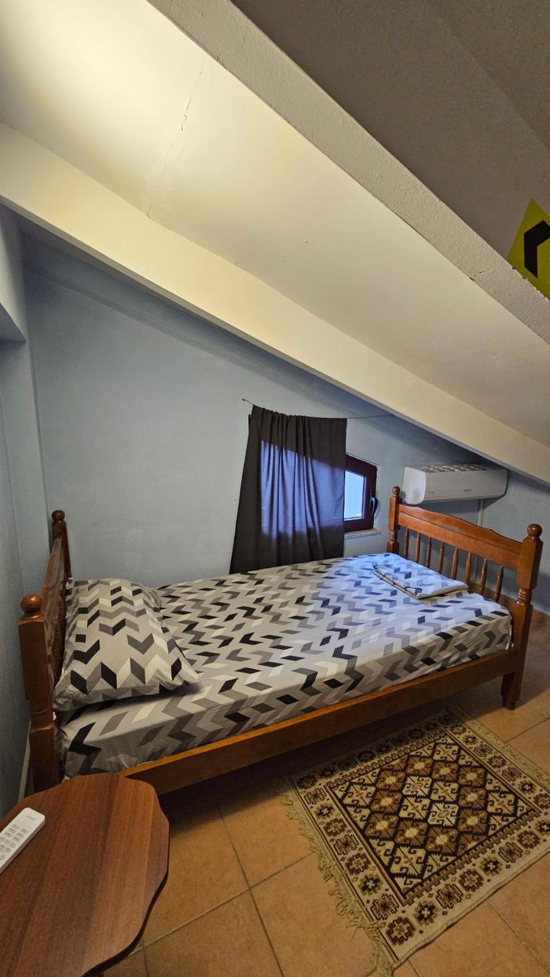 Traveler Hostel Szkodra Zewnętrze zdjęcie